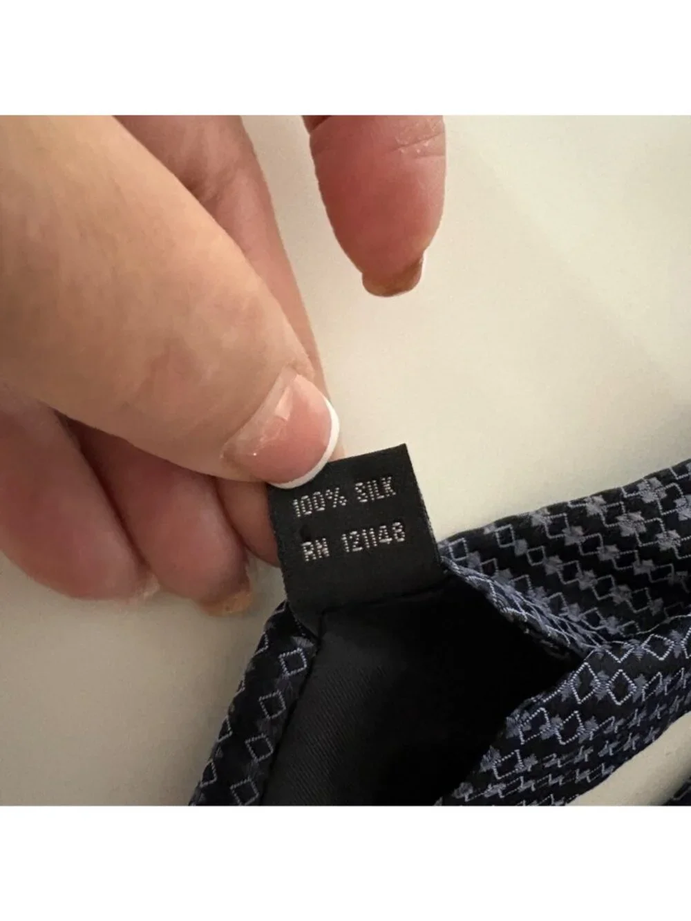 Kenneth Cole Reaction Silk Tie Blue Pattern Mens Necktie Office Classic Dad Gift